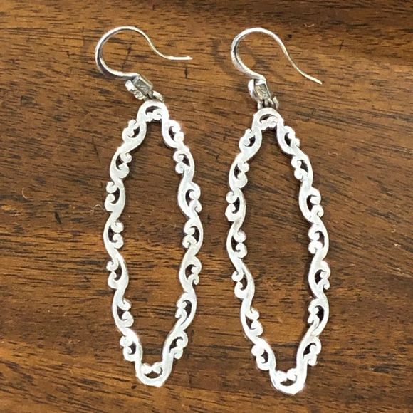 SOLD   LOIS HILL Sterling Silver Long Oval Cut Out Drop Dangle Earrings - Picture 9 of 15